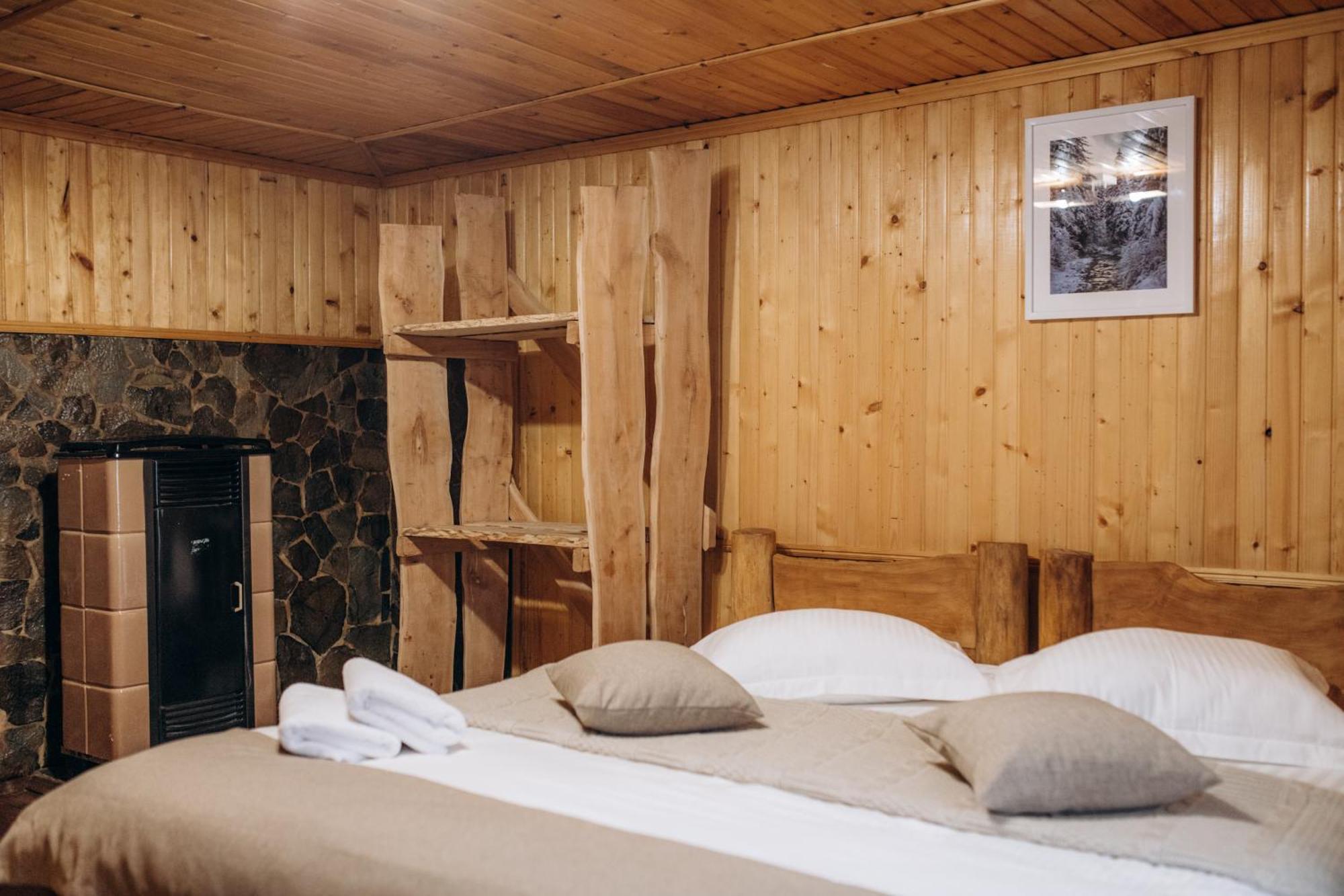 Dolyna Mykolaya Migovo Quarto foto